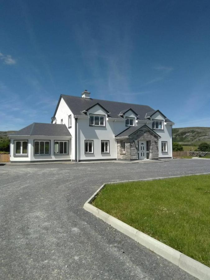 Burren Rock Farmhouse B&B Turlough  Eksteriør bilde